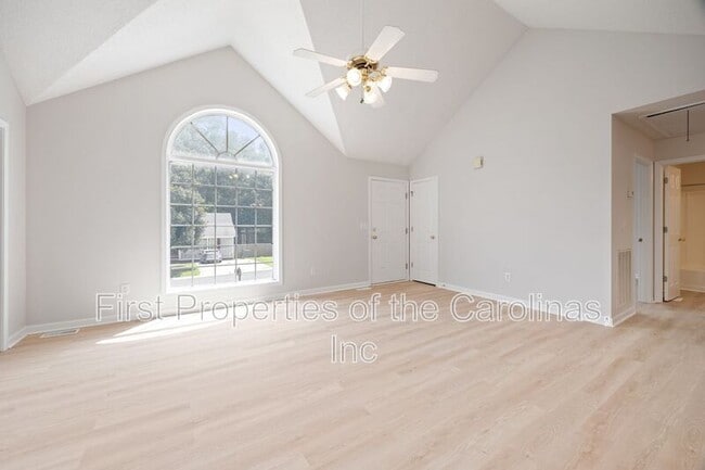 Building Photo - 104 Webbs Mill Dr