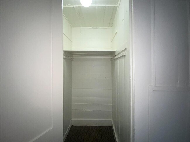 Building Photo - 5108 Bayard Ln