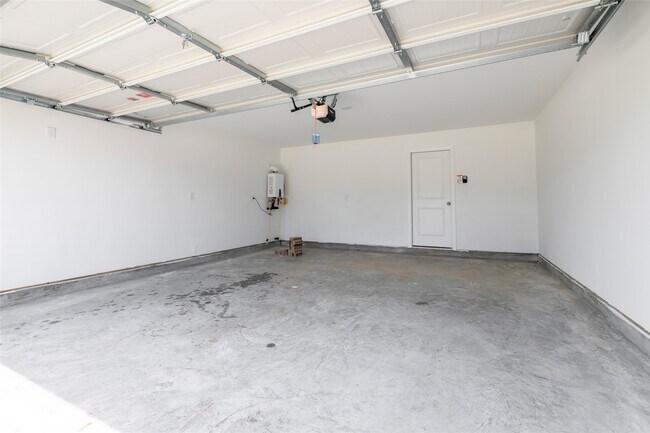 Building Photo - 25296 Leather Leaf Ct