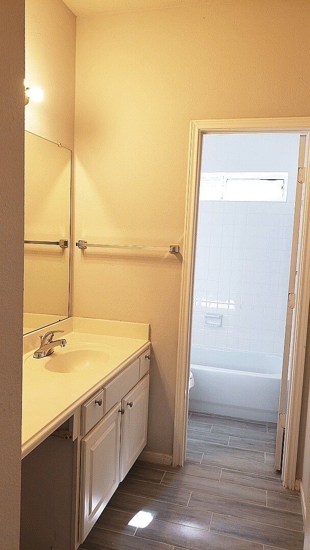 Building Photo - 3710 Ransom Rd