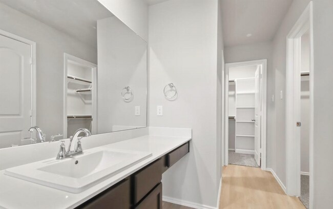 Building Photo - 11906 Amber Oak Wy