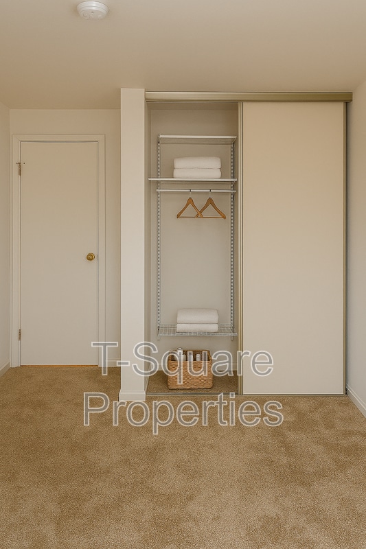 Building Photo - 14200 NE 171st St