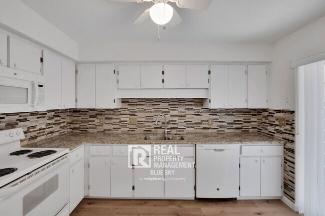 Building Photo - 3924 Lighthouse Way