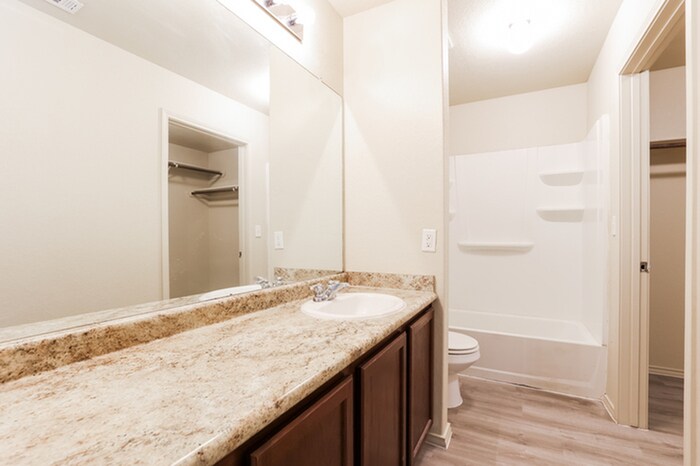 Building Photo - 6306 Heathers Bend
