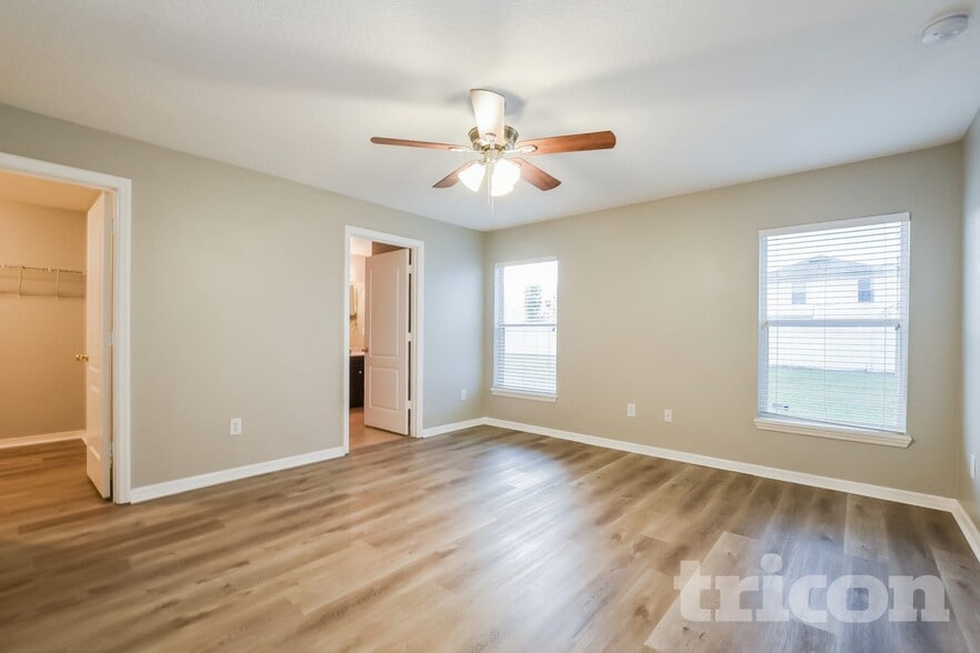 Building Photo - 403 Marathon Ln