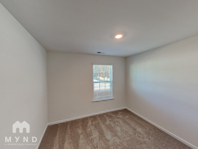 Building Photo - 2961 Penninger Cir