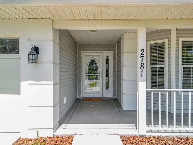 Building Photo - 2 Bedroom, 2 Bath | Lake Community | Dock & Boat Ramp Access