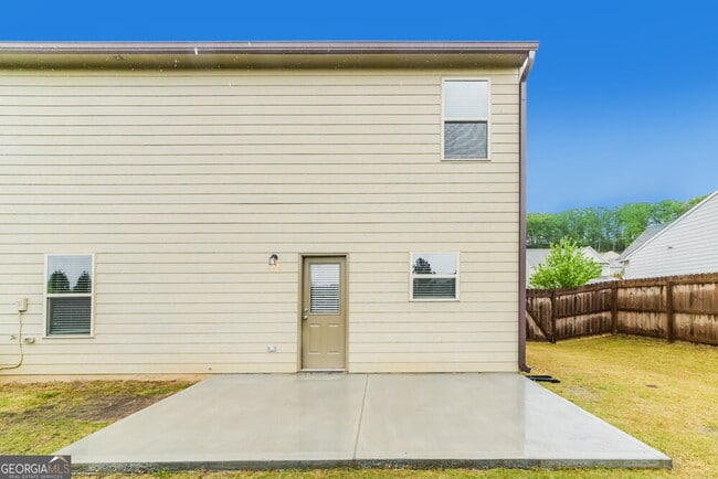 Building Photo - 20 Culver Ridge Dr