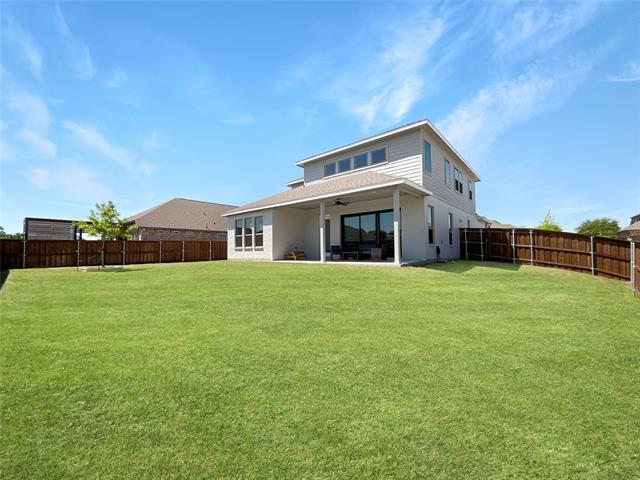 Building Photo - 5910 Enclave Dr