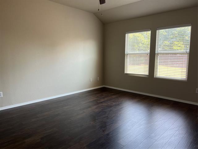 Building Photo - 1717 Grassy View Dr