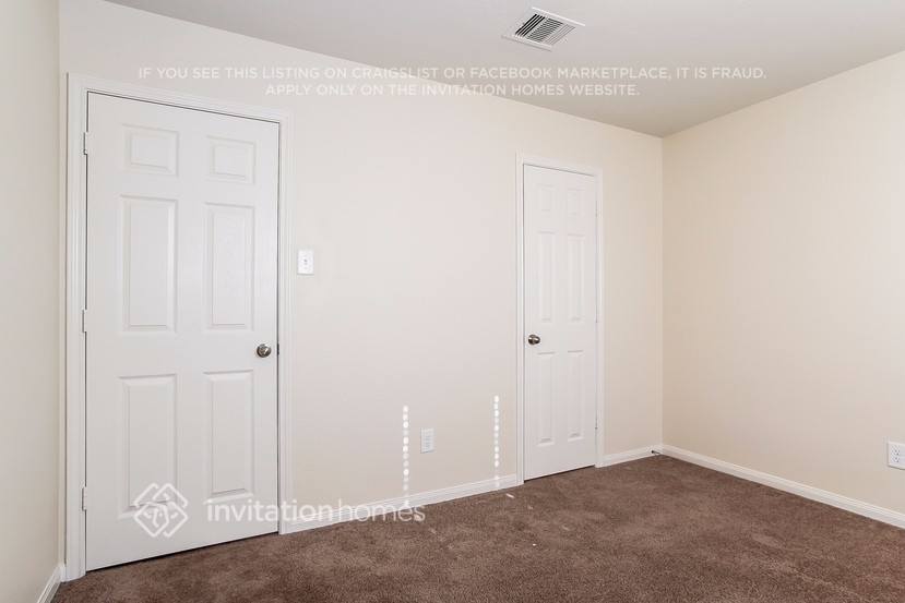 Building Photo - 1015 Doubletree Glen Dr