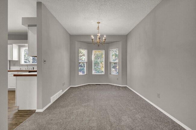 Building Photo - 8720 Massey Cir