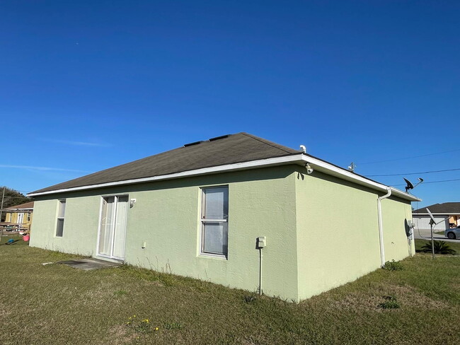 Building Photo - Lovely home in the shores!!!! 3 bed 2 bath!!