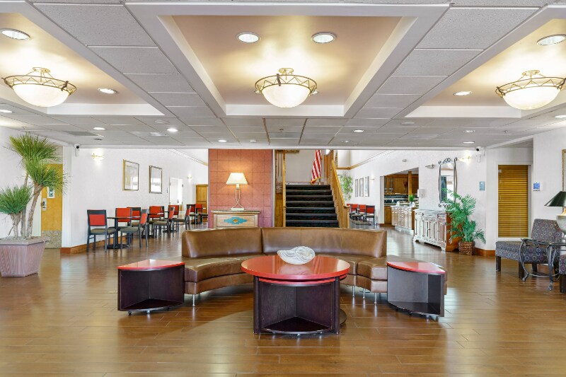 Building Photo - 9880 N Scottsdale Rd