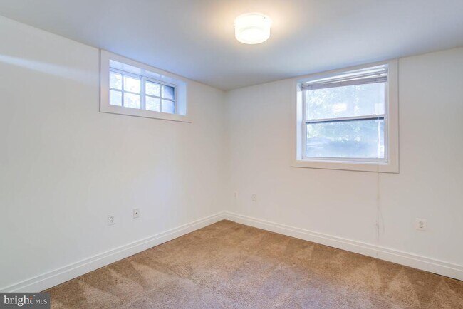Building Photo - 3625 16th St NW