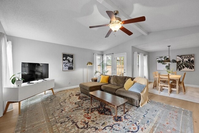 Building Photo - 8406 Copano Dr