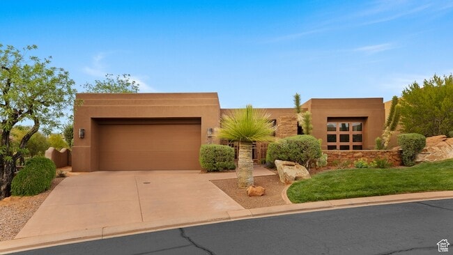 Building Photo - 2410 W Entrada Trail