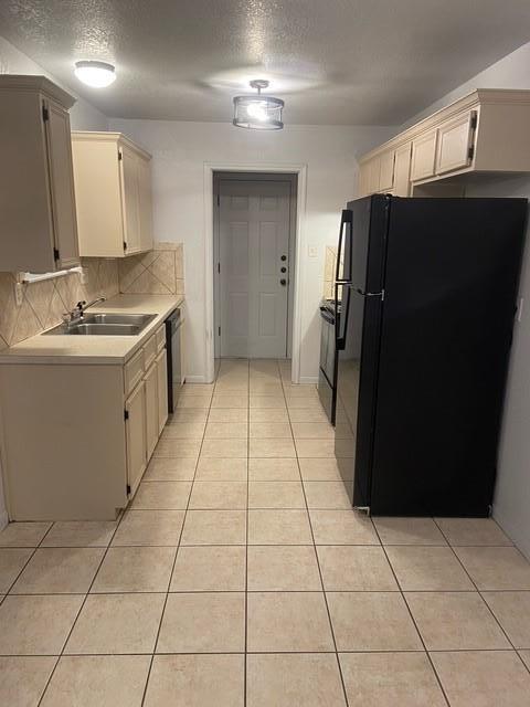 Building Photo - 3700 Dustin Ct