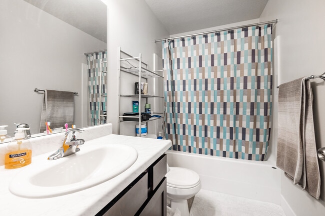 Building Photo - 16104 S Bodmin Way