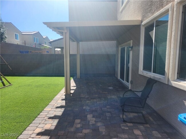 Building Photo - 9897 W Oleta Ave