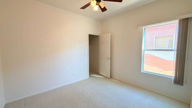 Building Photo - 10252 E Wasp Spring Dr