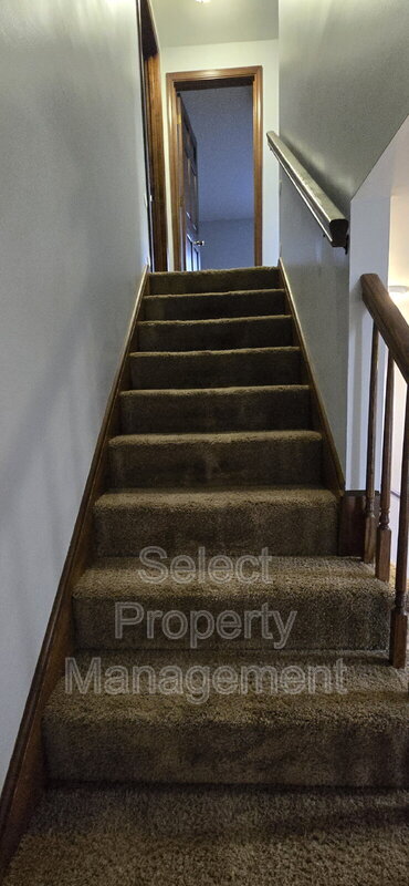 Building Photo - 6208 Landmark Dr