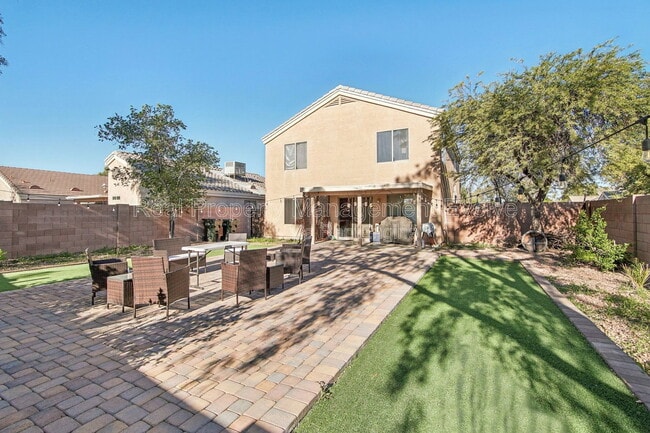 Building Photo - 12571 W Mauna Loa Ln