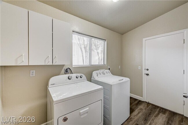 Building Photo - 2283 Ramsgate Dr