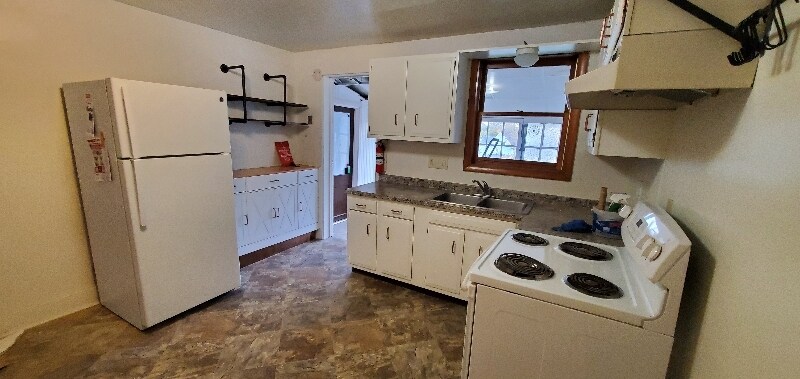 Building Photo - 243-247 N Allegheny St