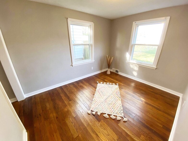 Building Photo - 1122 Franklin St