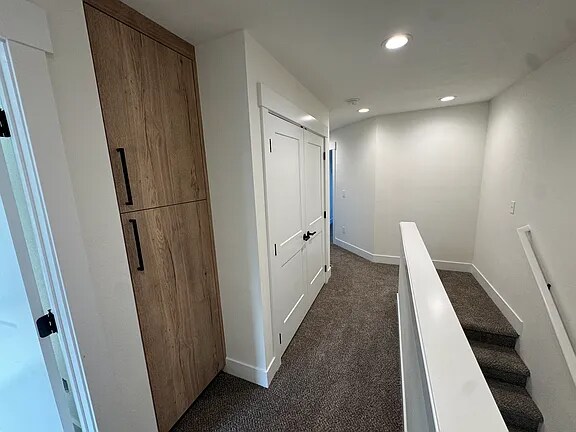 Building Photo - 3915 E 27th Ave