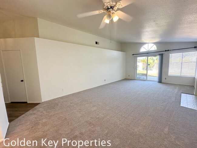 Building Photo - Single level 3BR/2BA home in Rancho Del Oro!