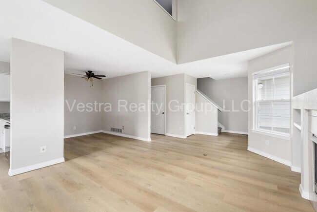 Building Photo - 9585 Deerhorn Court #34