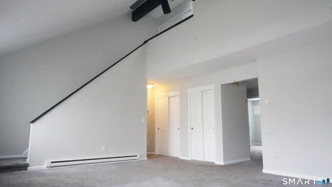 Building Photo - 234 Willow Springs