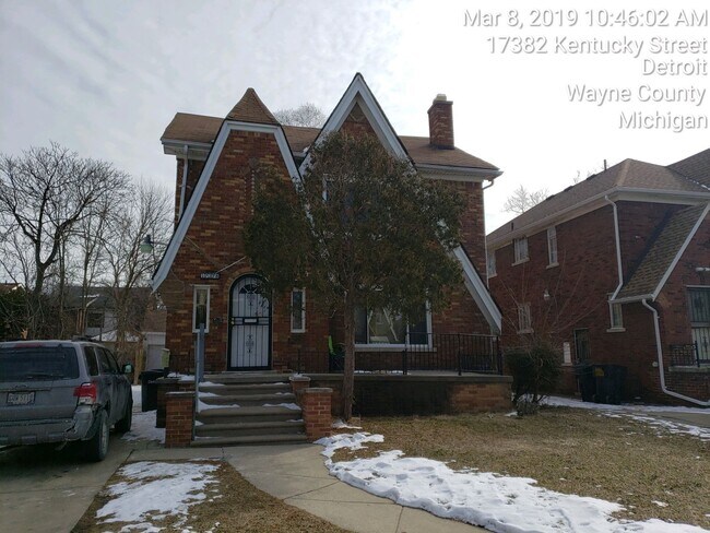 Building Photo - 17376 Kentucky St