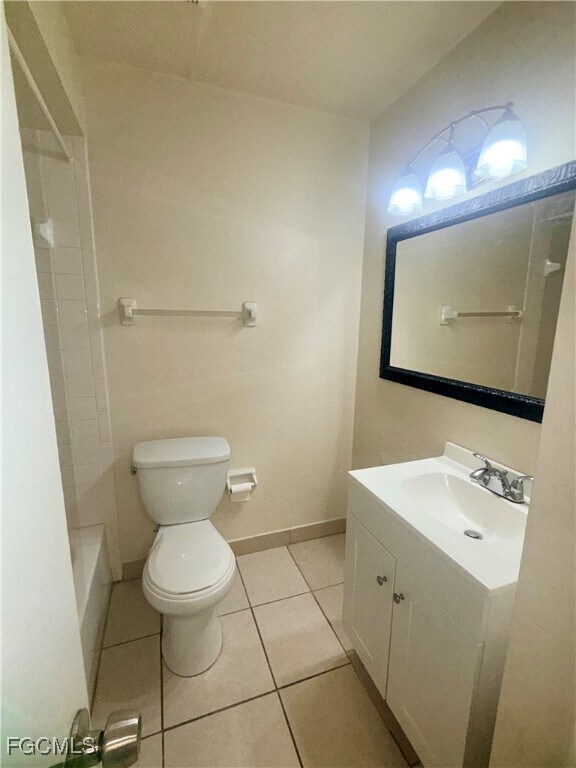 Building Photo - 3417 SW Santa Barbara Pl