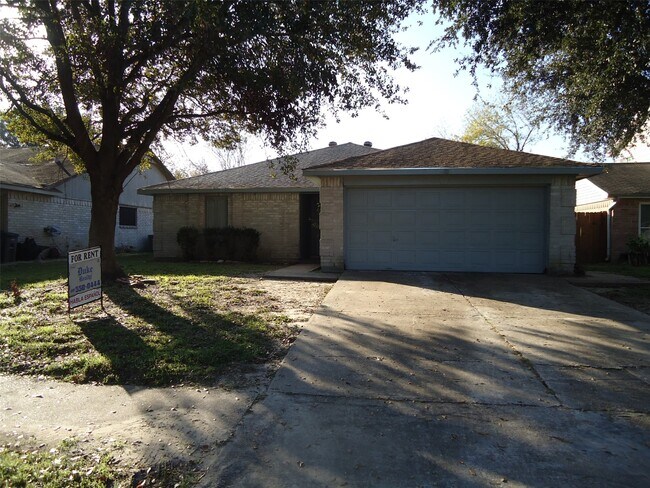 Building Photo - 18539 Lippizaner Dr