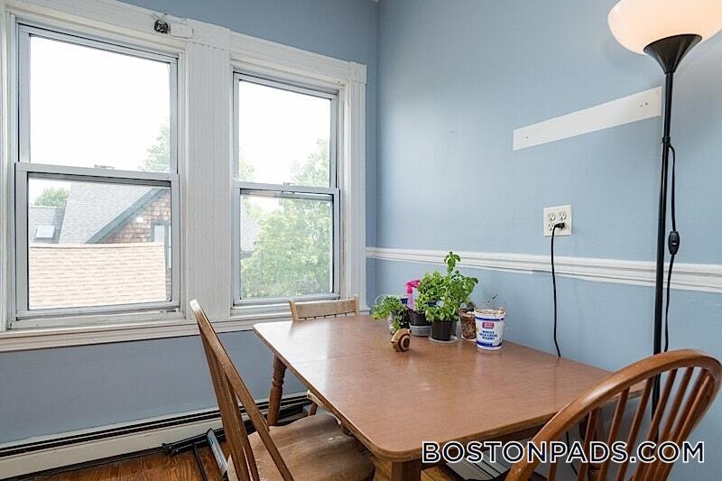 Building Photo - 220 Prospect St