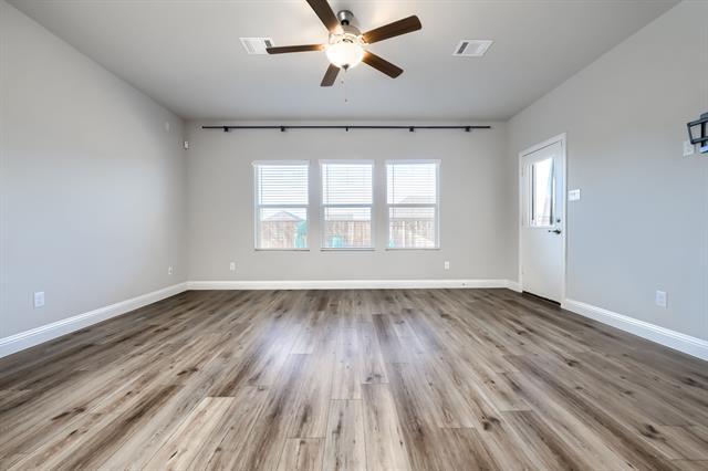 Building Photo - 1328 Cress Gdn Ln