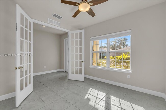 Building Photo - 303 August Fern Loop