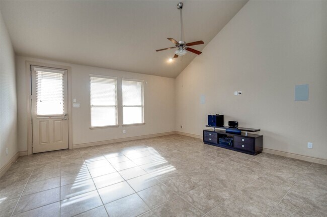 Building Photo - 24111 Valencia Ridge Ln