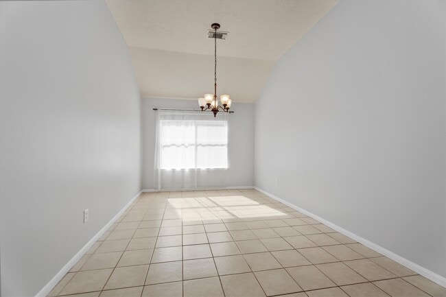 Building Photo - 21015 Hidden Bridle Ct