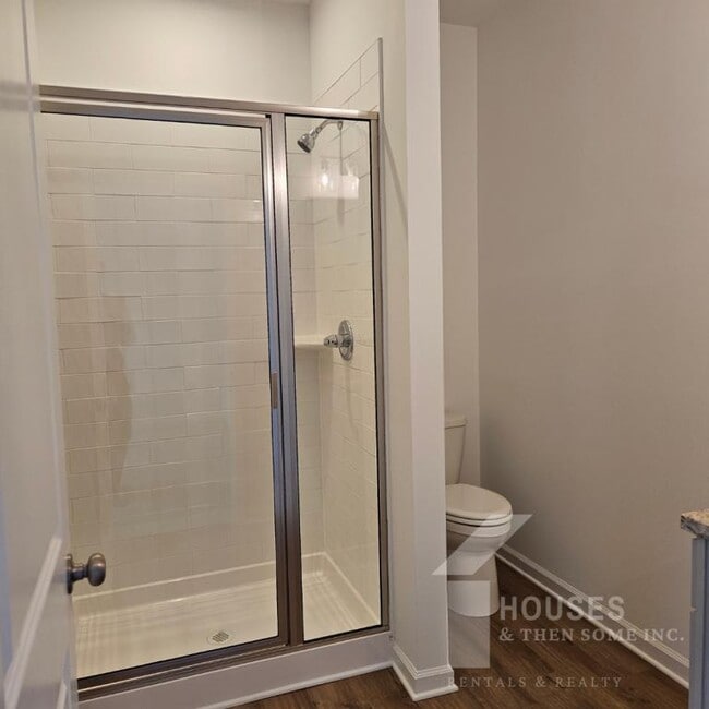 Building Photo - 205 Blackwood St