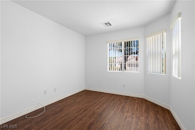 Building Photo - 3597 Cherbourg Ave