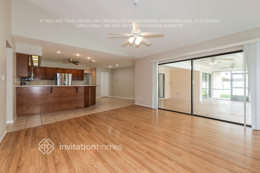 Building Photo - 1412 Holleman Dr