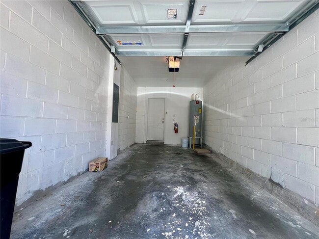 Building Photo - 3648 Seneca Club Loop