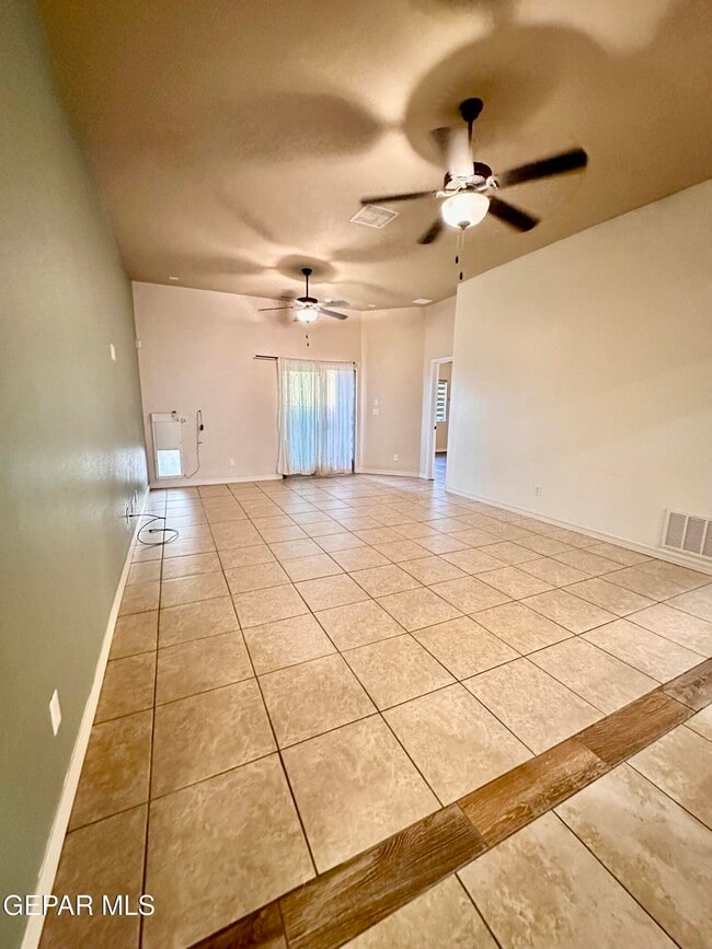 Building Photo - 3109 Timber Pl