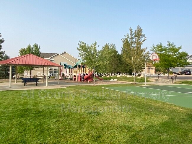 Building Photo - 5729 Pierson Mountain Ave