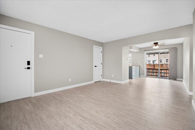 Building Photo - 779 Boca Raton Dr