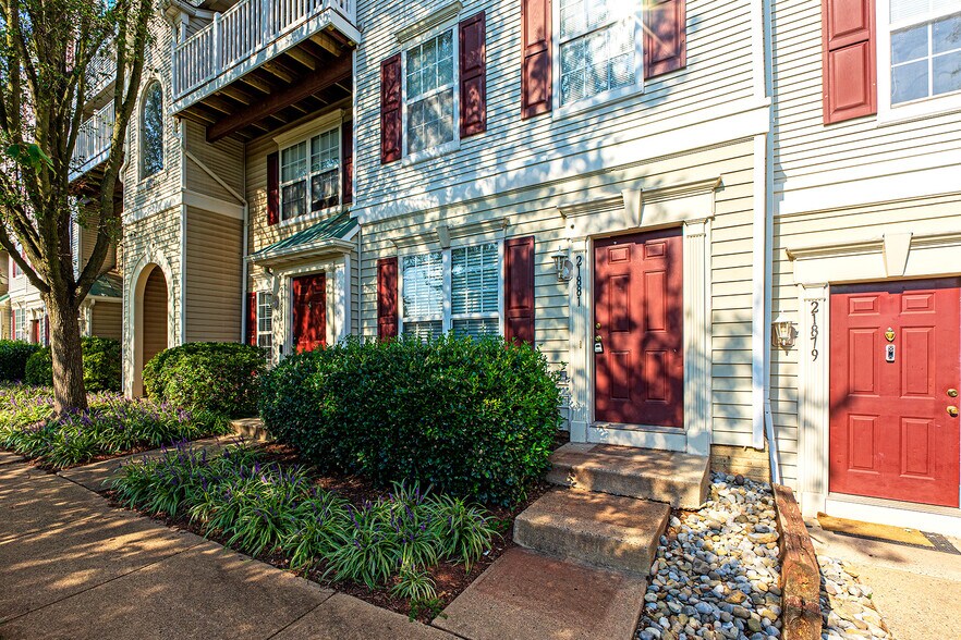 Building Photo - 21881 Elkins Ter